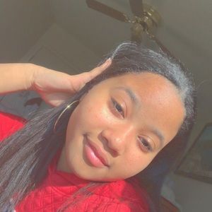 Meet your Posher, Nafisah